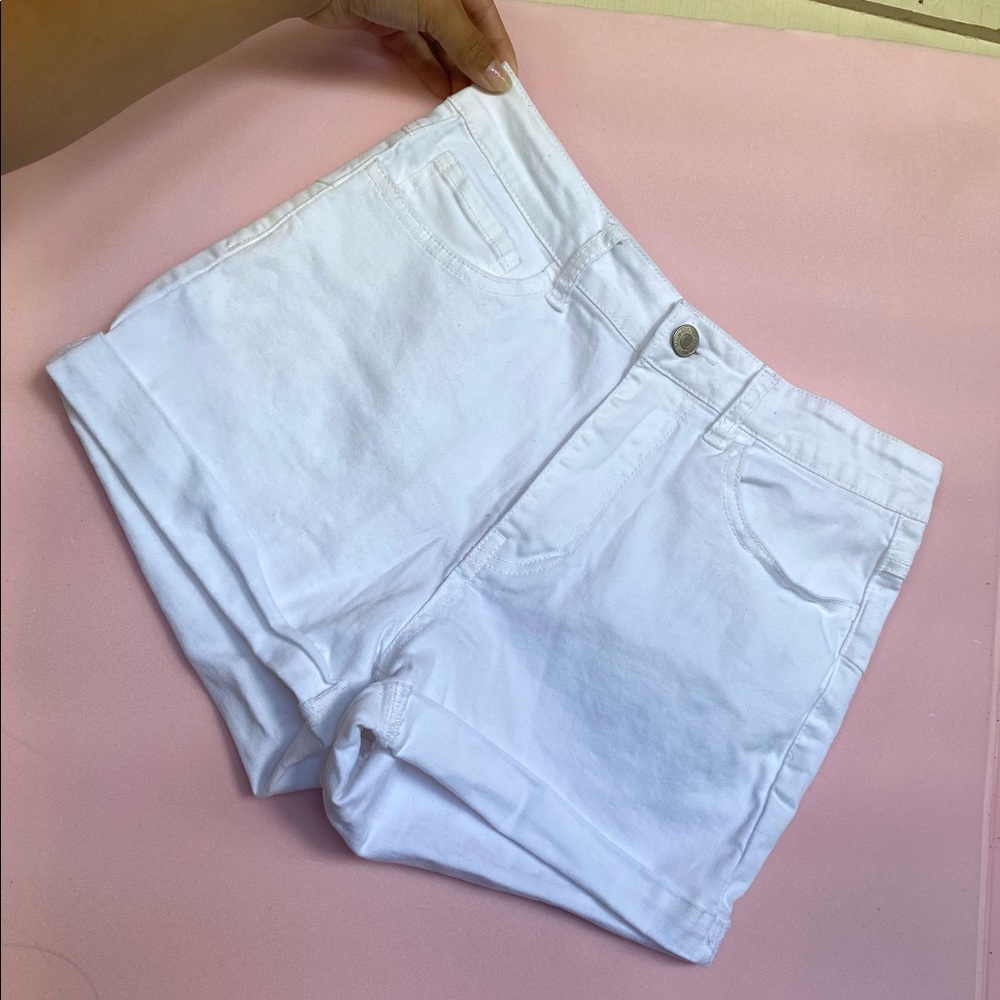 High Waisted White Shorts | Forever 21